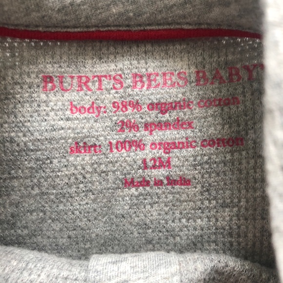 Grey Long sleeve dress with white & red details - Picture 4 of 4